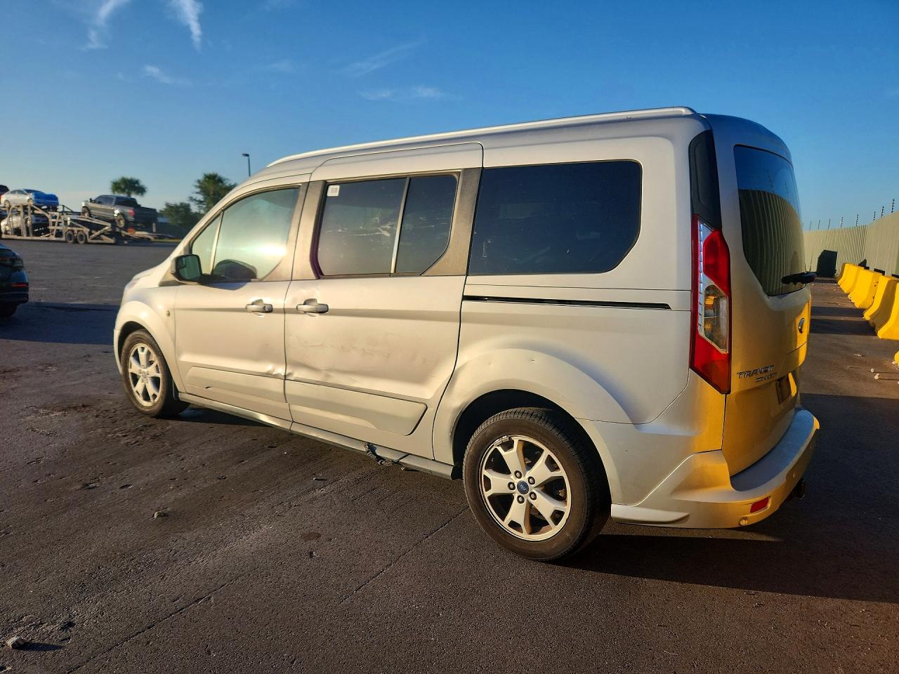 2016 FORD TRANSIT CONNECT XLT — снимка 2