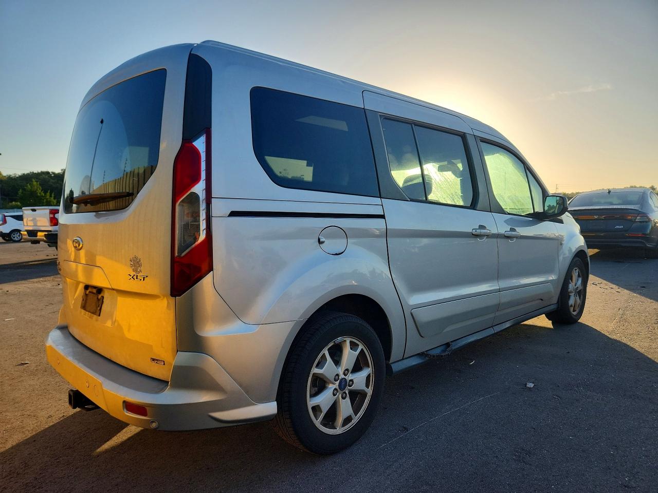 2016 FORD TRANSIT CONNECT XLT — снимка 3
