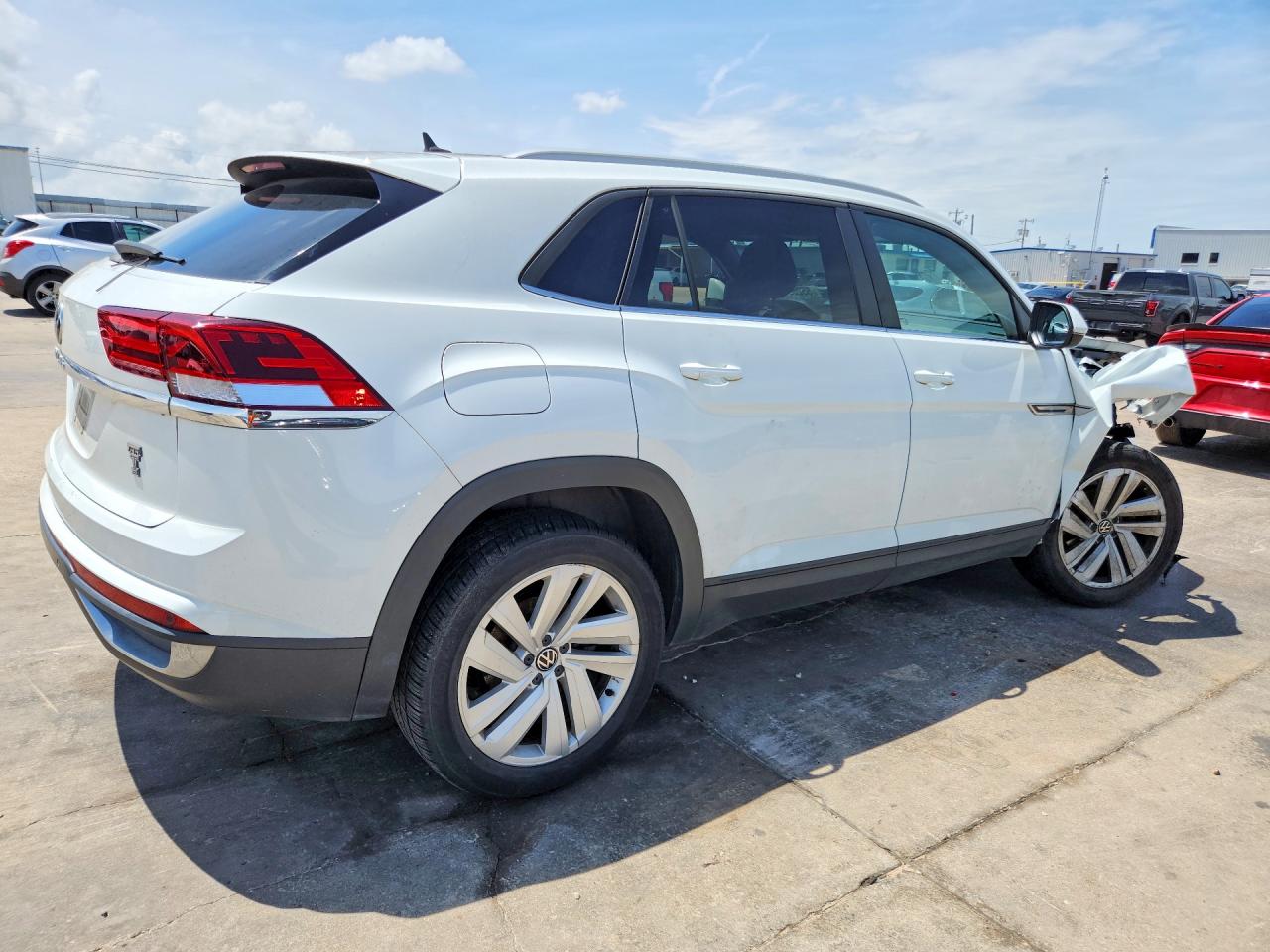2020 VOLKSWAGEN ATLAS CROSS SPORT SE — снимка 3