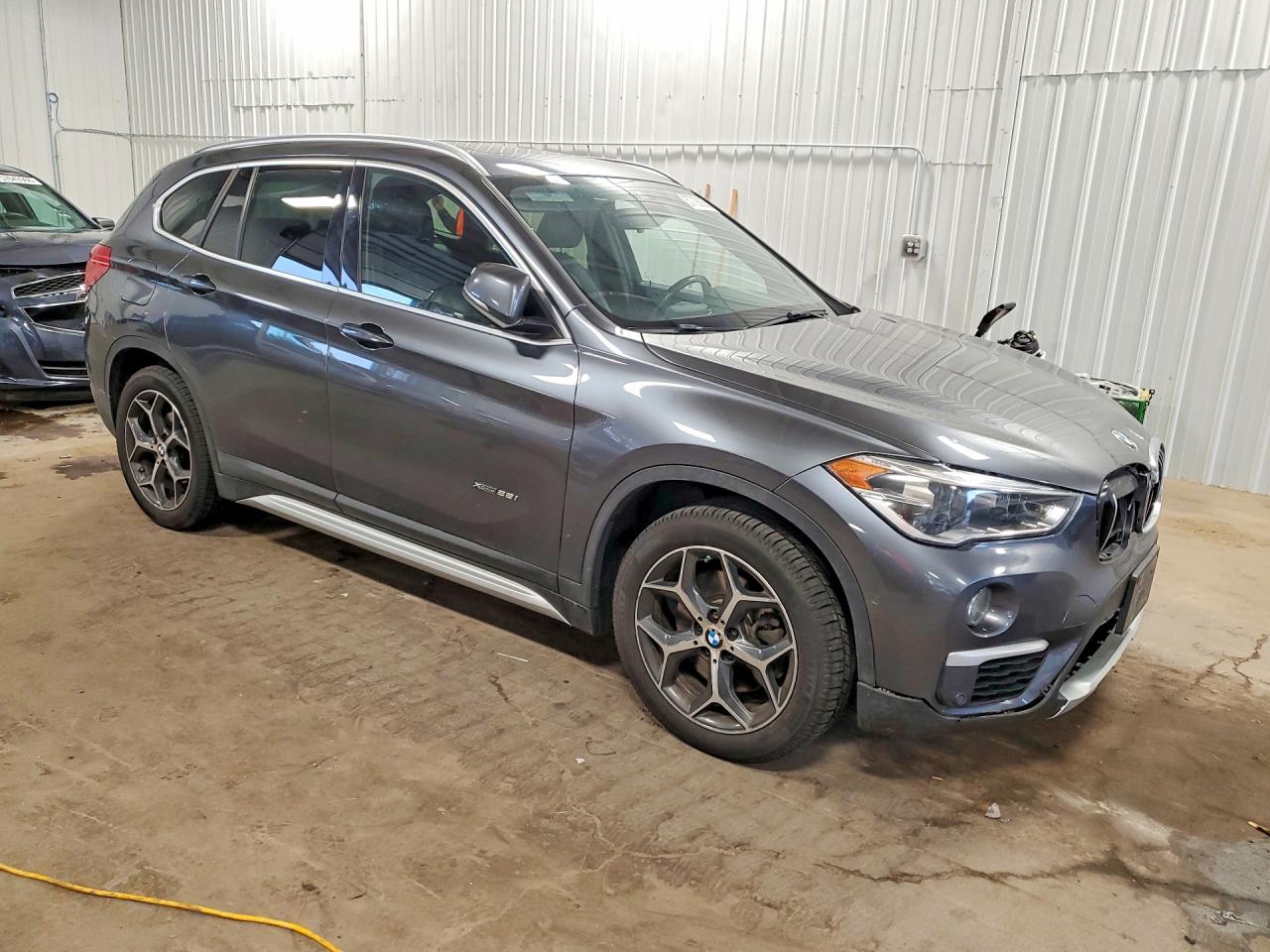 2016 BMW X1 XDRIVE28I — снимка 4