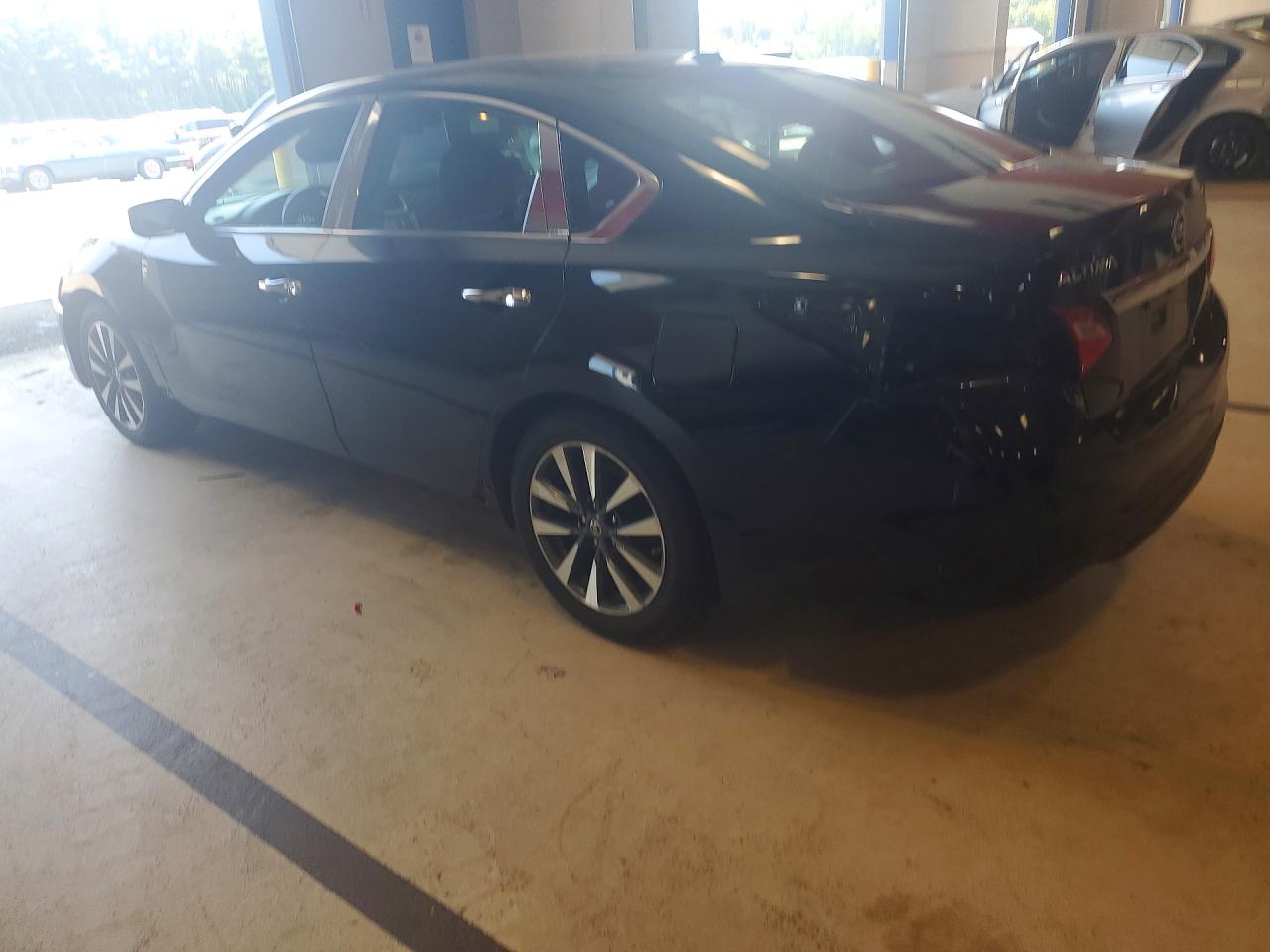 2017 NISSAN ALTIMA 2.5 SV — снимка 2