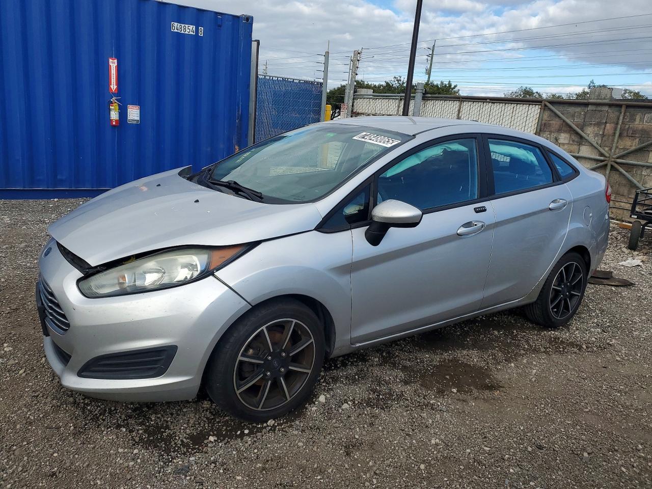 2017 FORD FIESTA SE