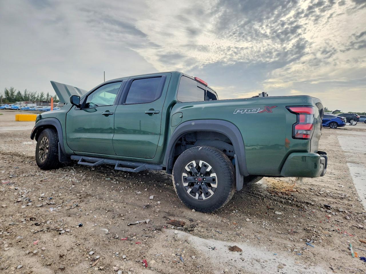 2024 NISSAN FRONTIER PRO-X — снимка 2