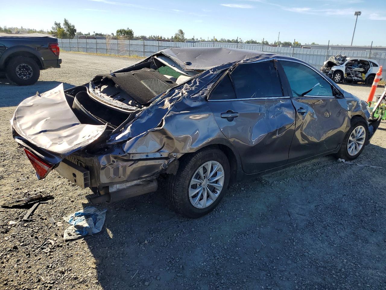 2016 TOYOTA CAMRY HYBRID LE — снимка 3