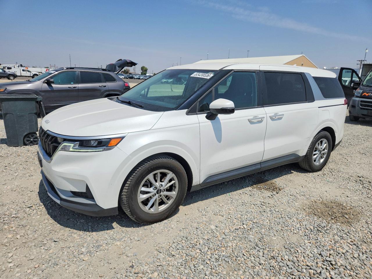 2022 KIA CARNIVAL LX