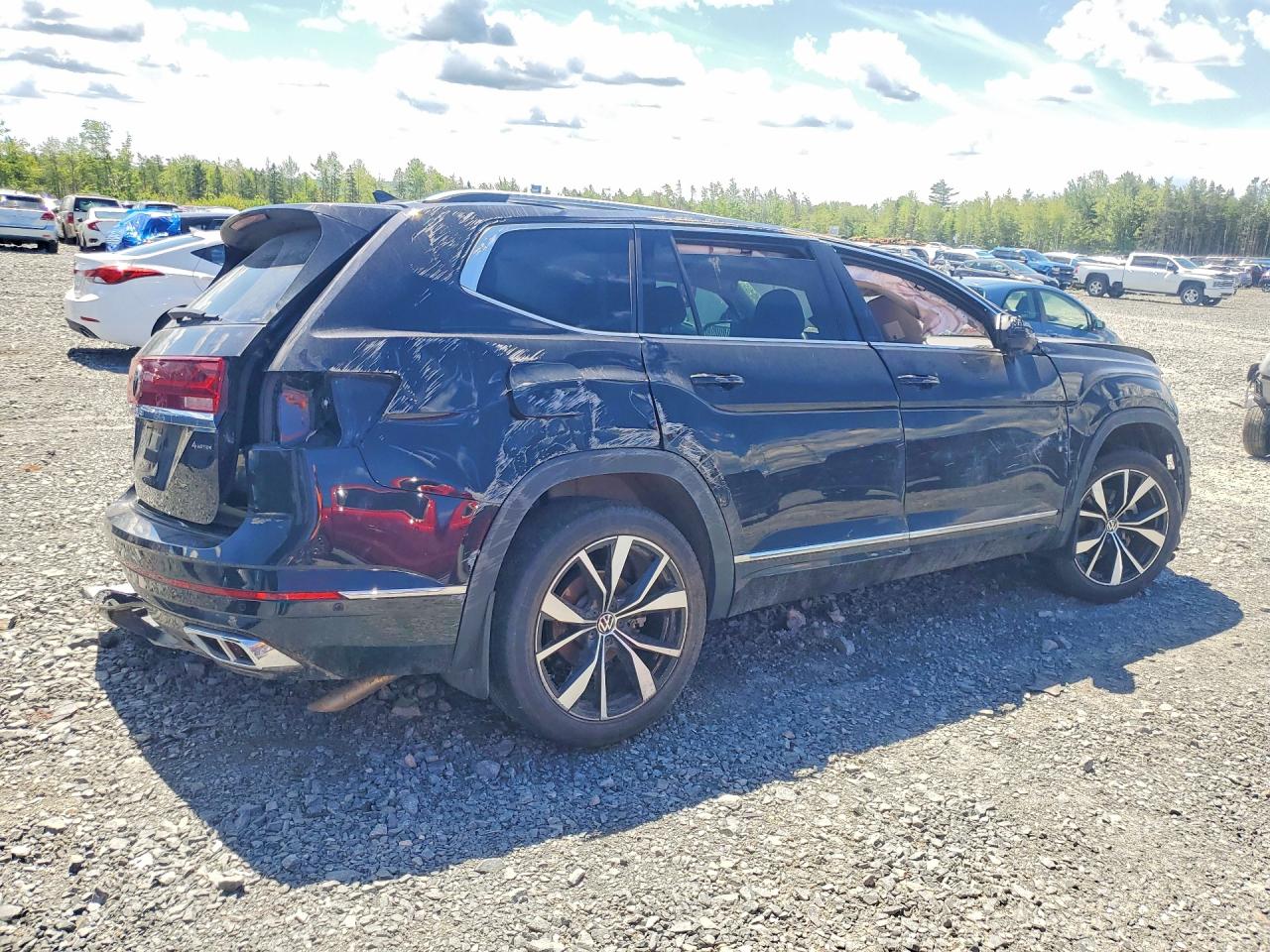 2024 VOLKSWAGEN ATLAS SEL PREMIUM R-LINE — снимка 3