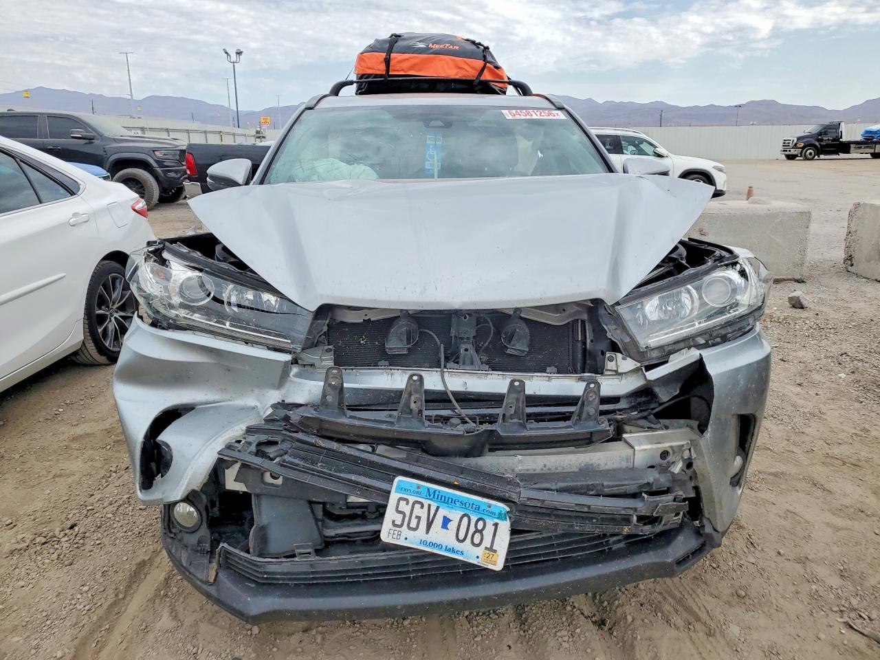 2017 TOYOTA HIGHLANDER SE — снимка 5