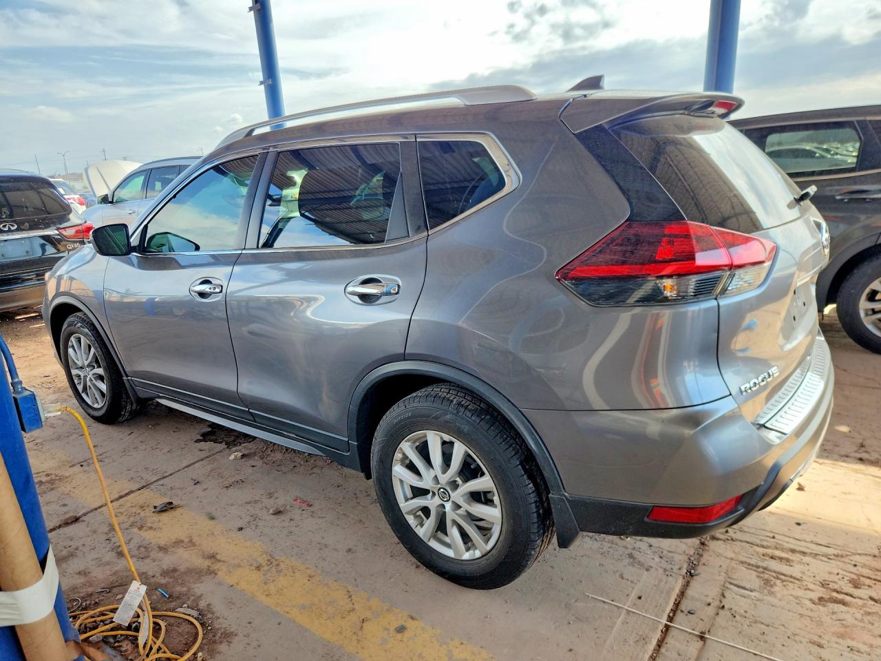 2018 NISSAN ROGUE SV — снимка 2