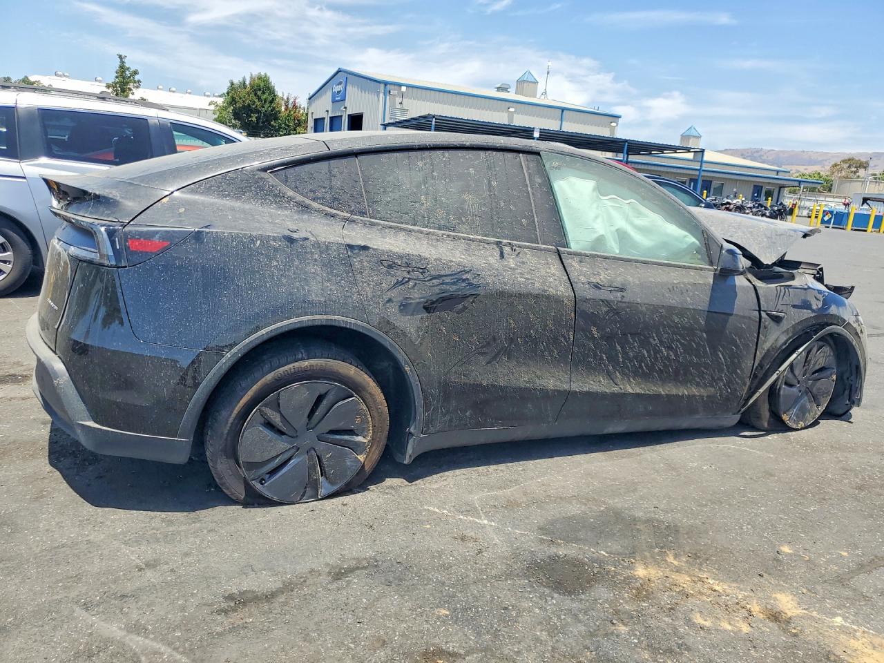 2026 TESLA MODEL Y — снимка 3