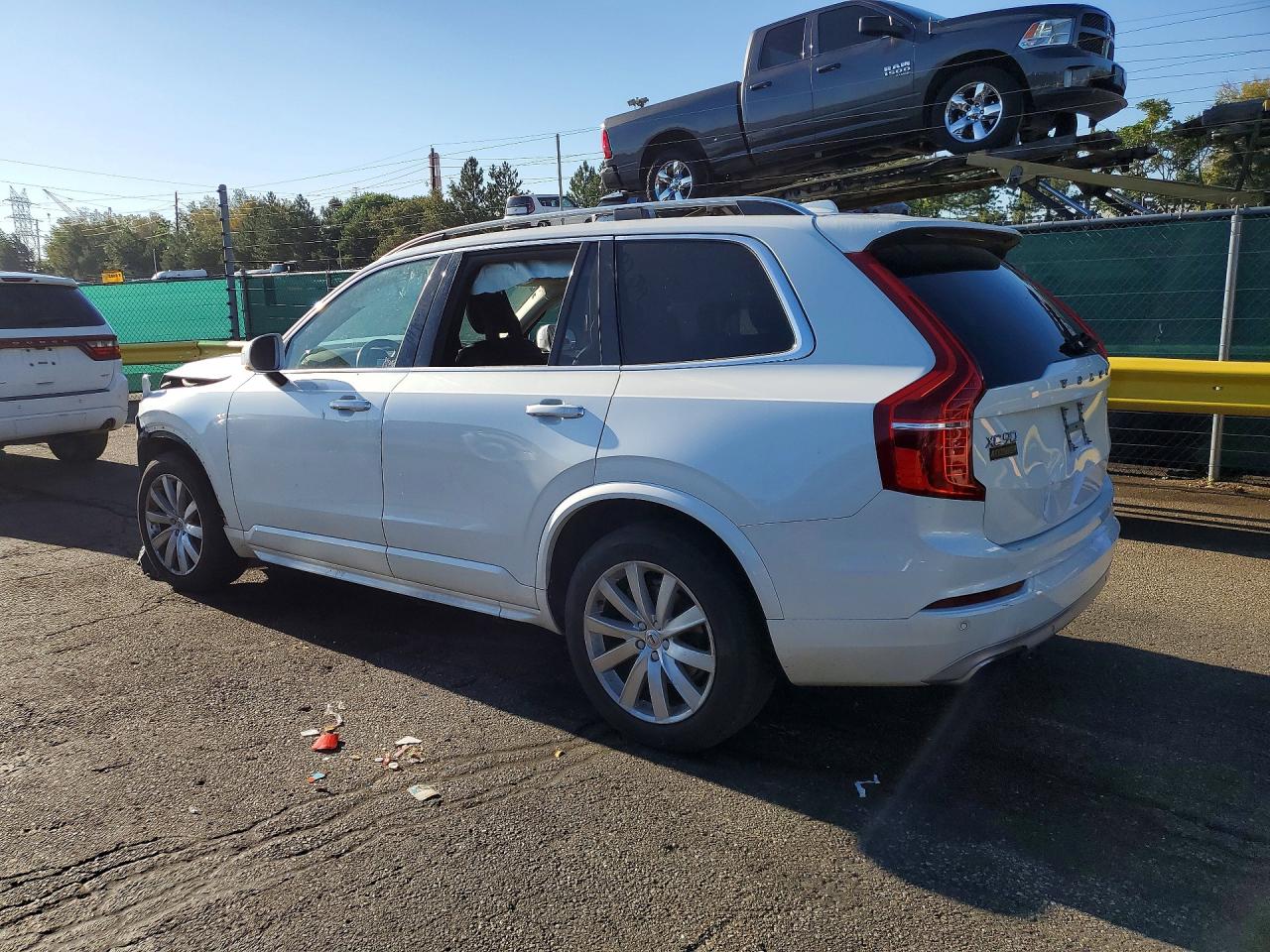 2016 VOLVO XC90 T6 — снимка 2