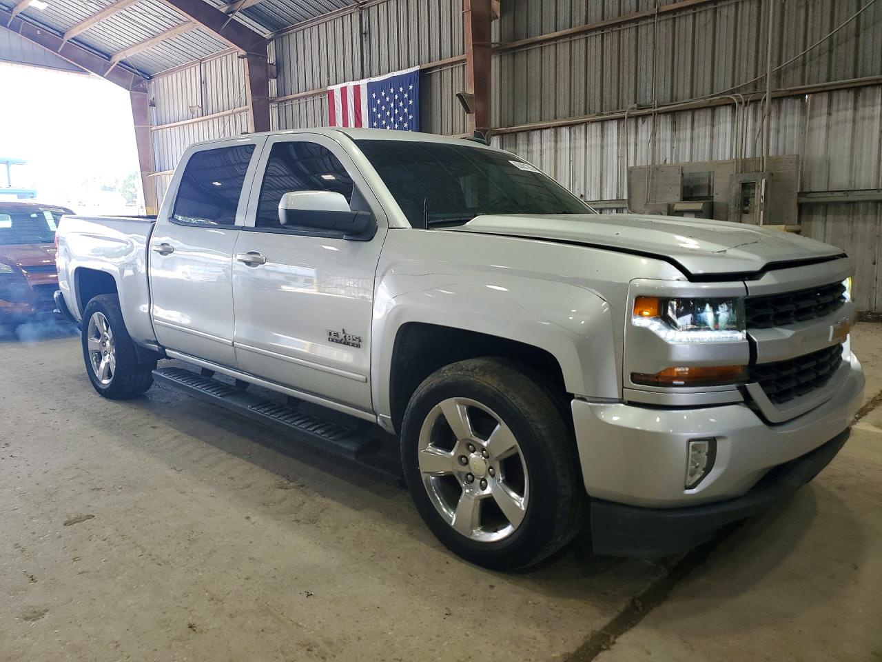 2017 CHEVROLET SILVERADO C1500 LT — снимка 4