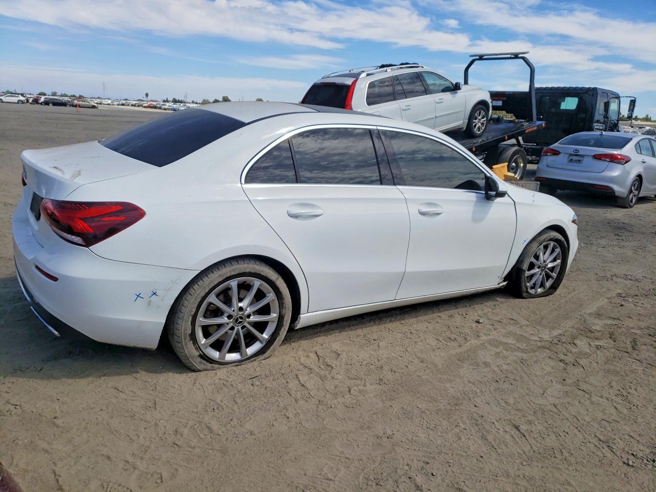 2019 MERCEDES-BENZ A 220 — снимка 3