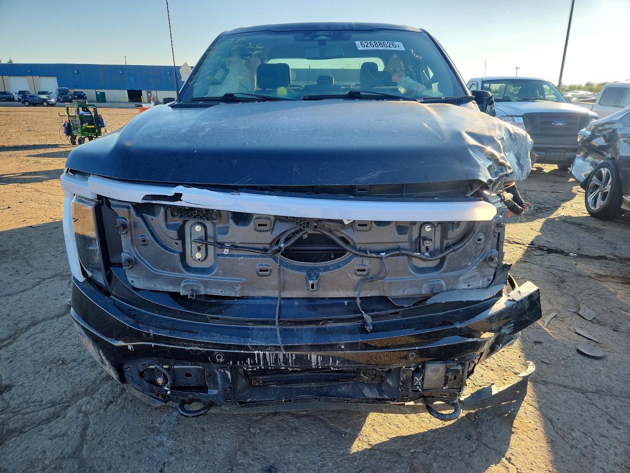 2024 FORD F150 LIGHTNING XLT — снимка 5