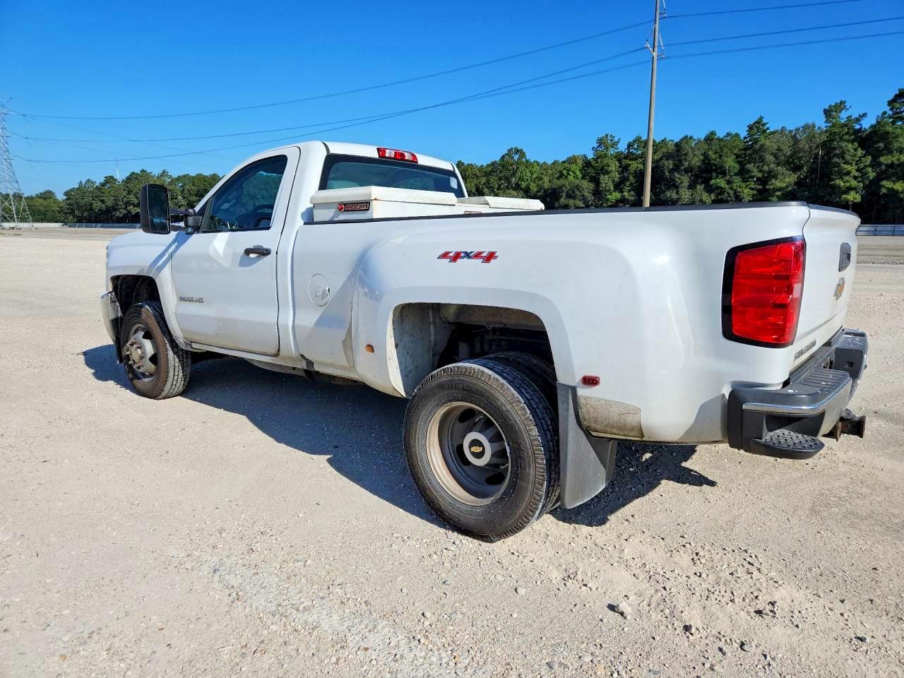 2017 CHEVROLET SILVERADO K3500 — снимка 2