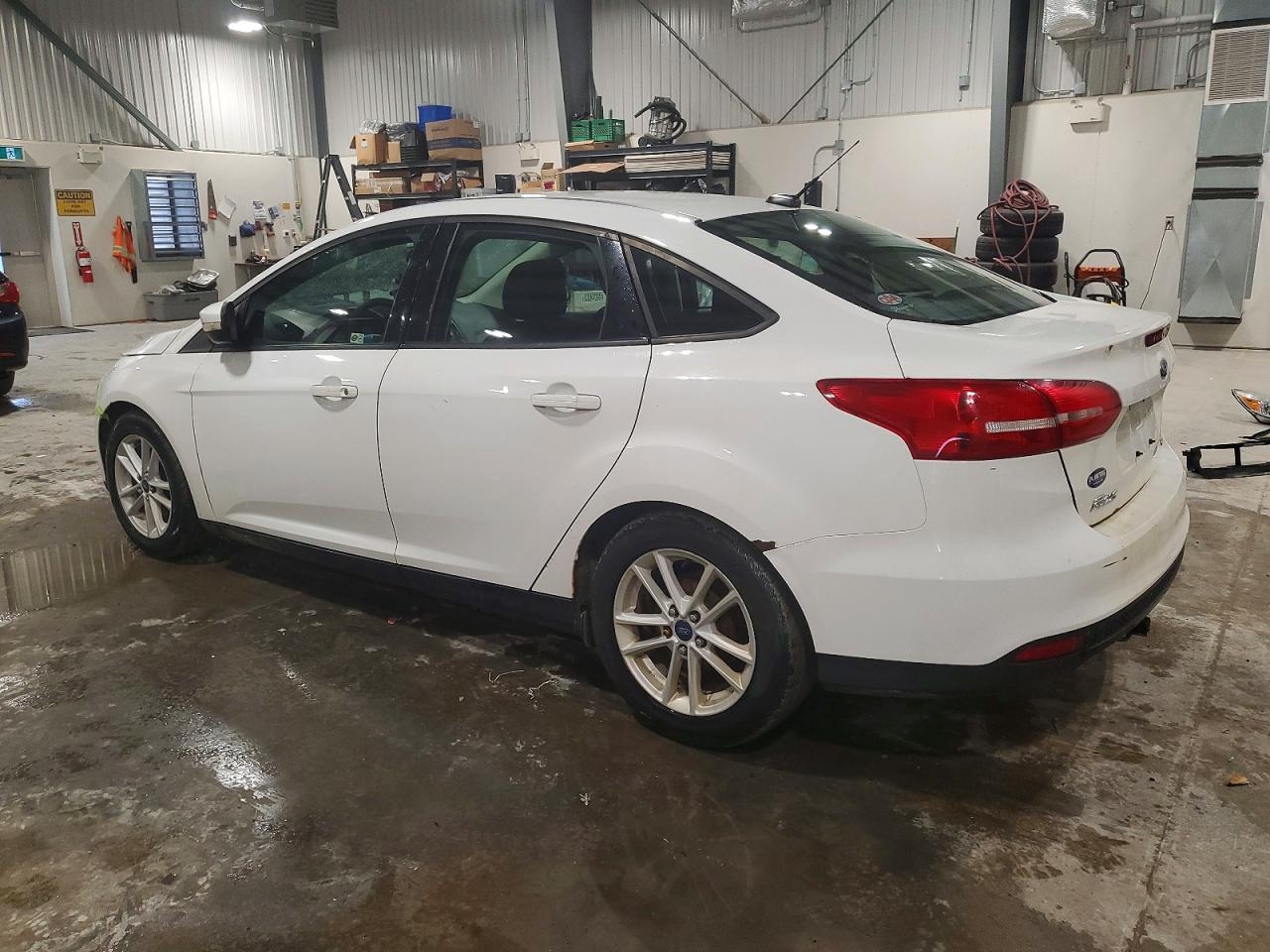 2017 FORD FOCUS SE — снимка 2