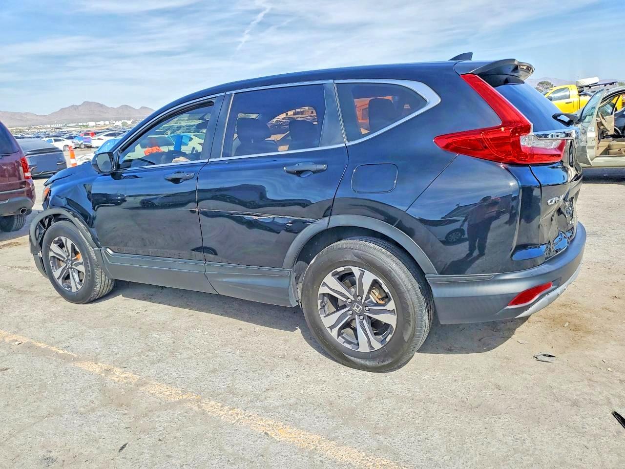 2018 HONDA CR-V LX — снимка 2