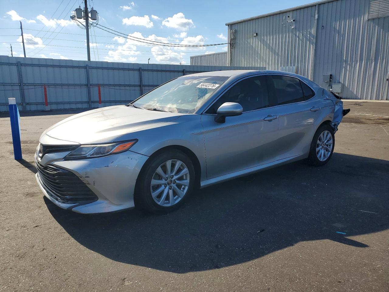 2018 TOYOTA CAMRY LE