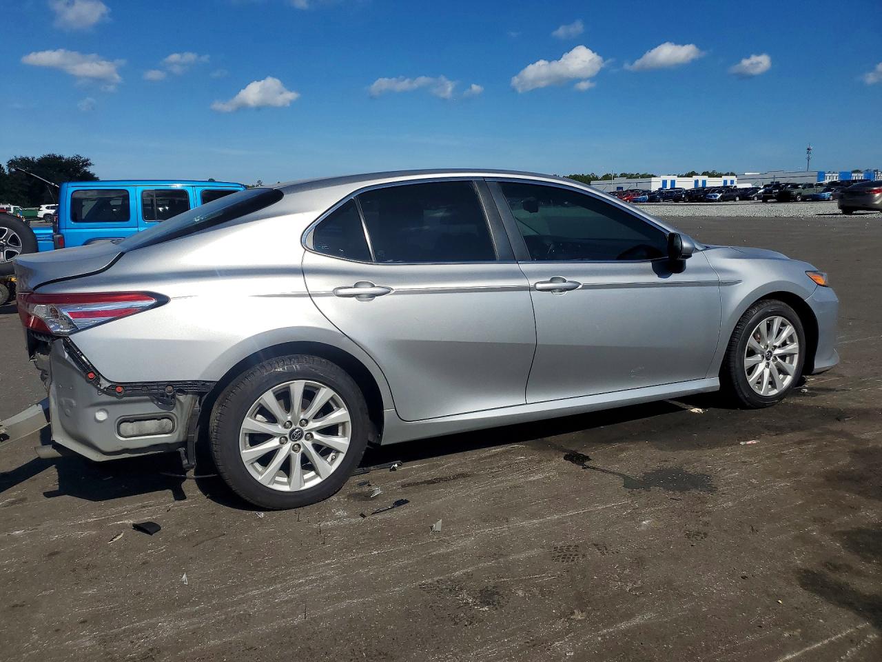2018 TOYOTA CAMRY LE — снимка 3