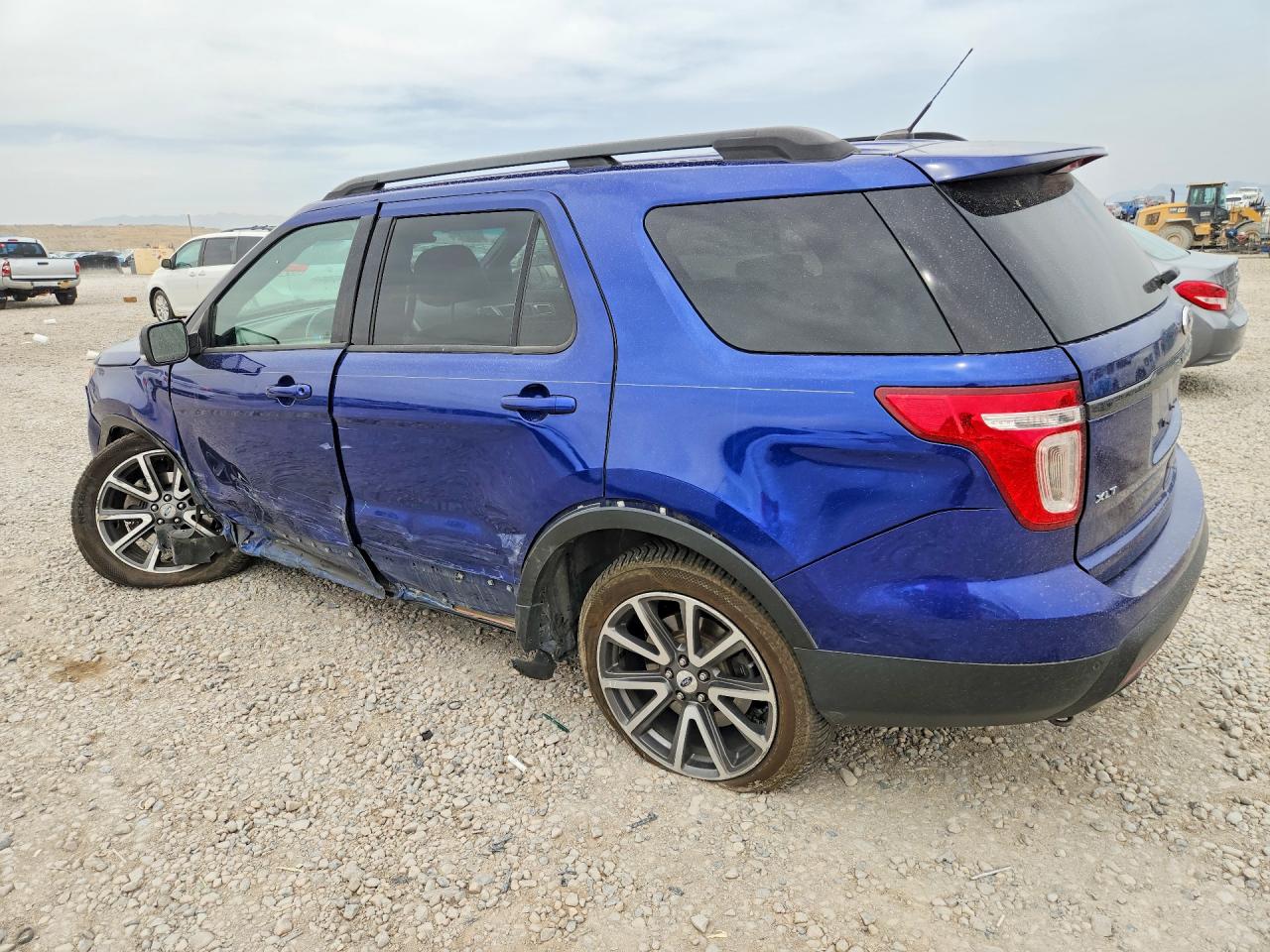 2015 FORD EXPLORER XLT — снимка 2