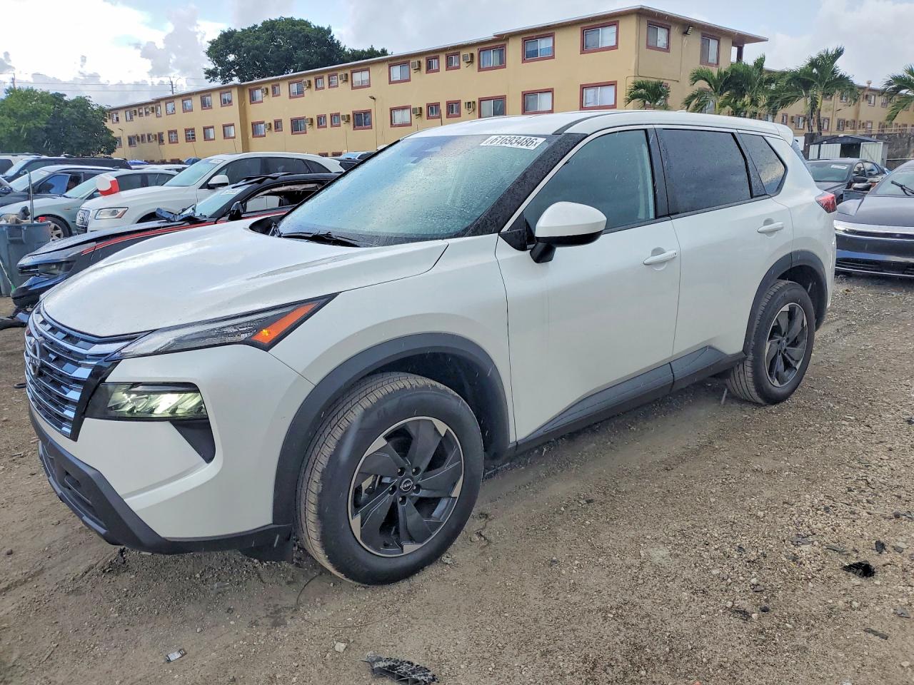 2025 NISSAN ROGUE SV