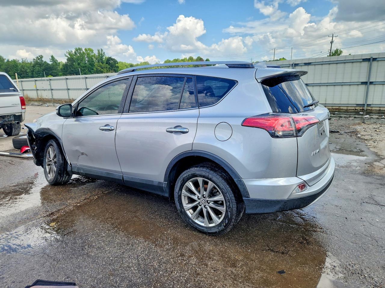 2018 TOYOTA RAV4 LIMITED — снимка 2