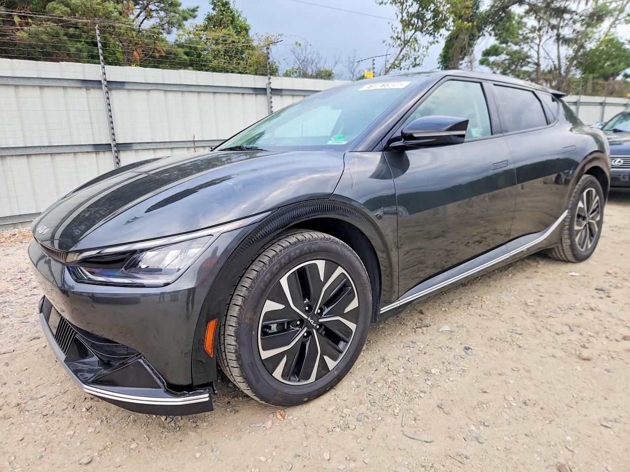 2023 KIA EV6 WIND