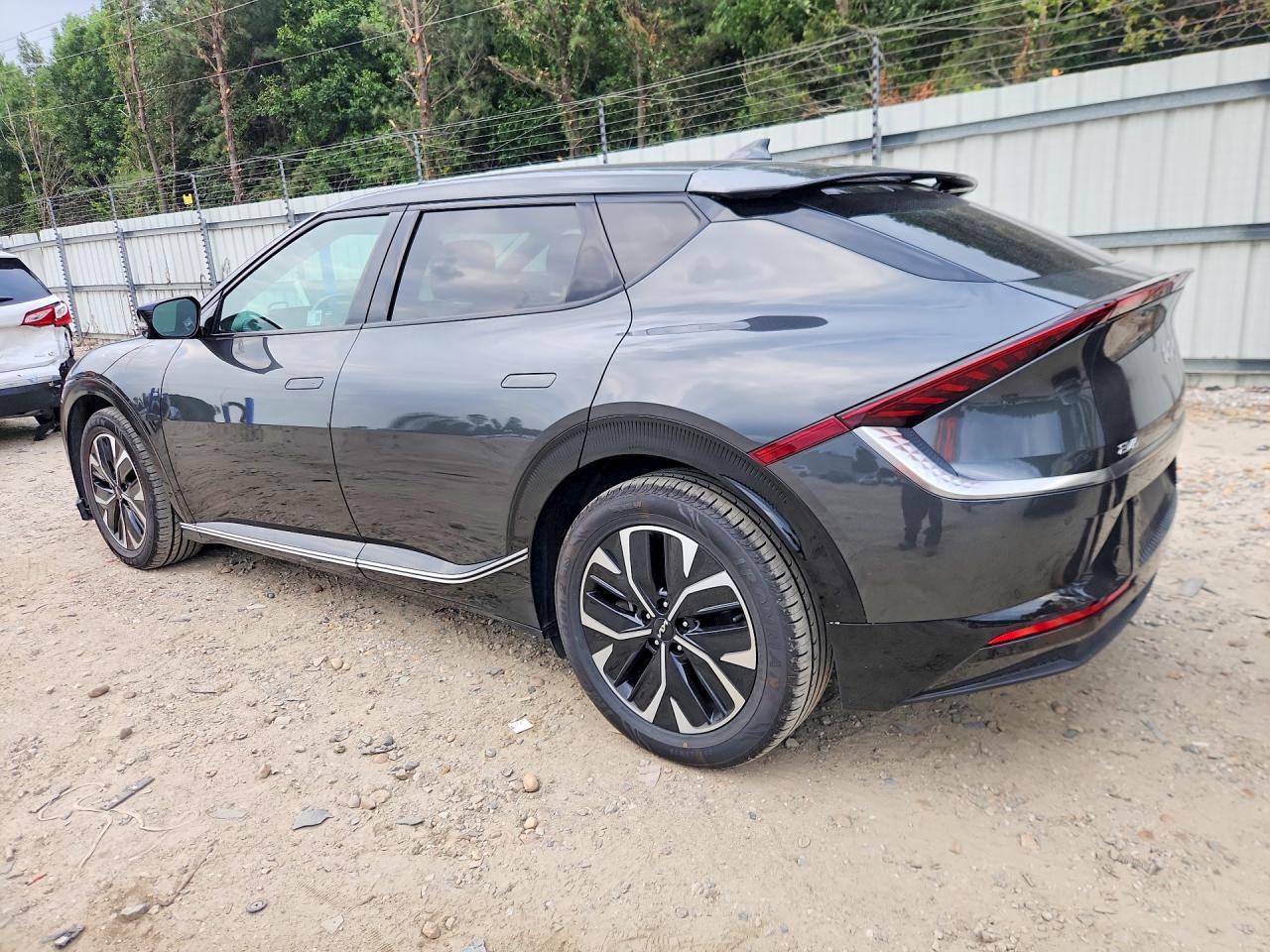 2023 KIA EV6 WIND — снимка 2