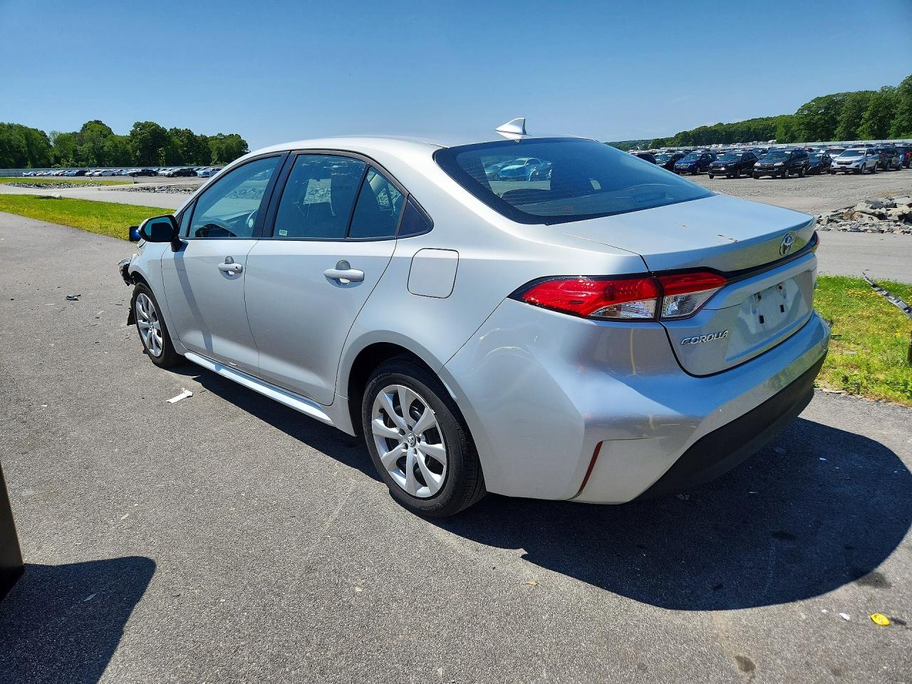 2025 TOYOTA COROLLA LE — снимка 2