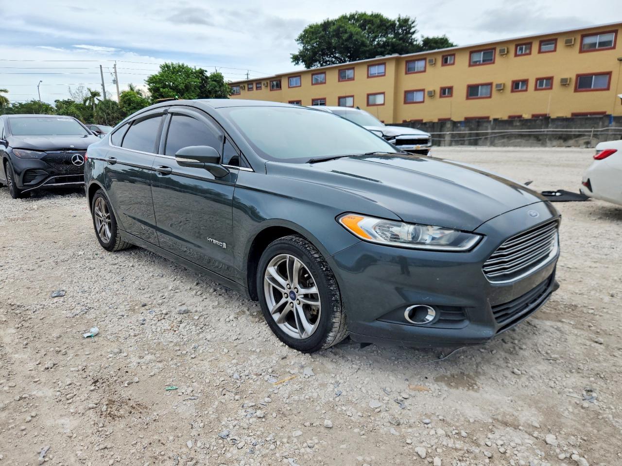 2015 FORD FUSION SE HYBRID — снимка 4