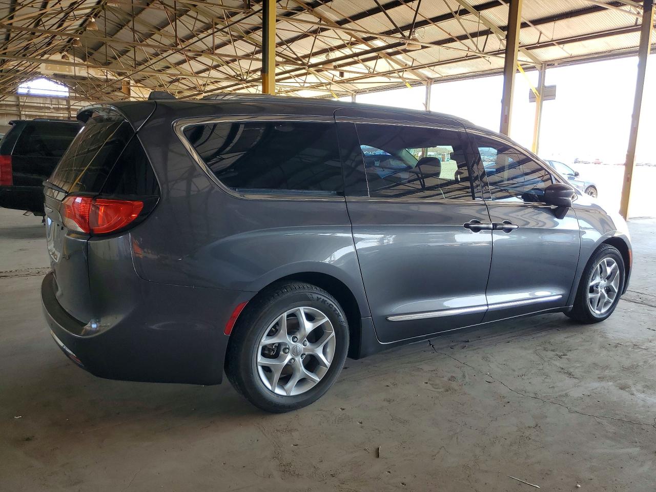 2017 CHRYSLER PACIFICA TOURING L PLUS — снимка 3