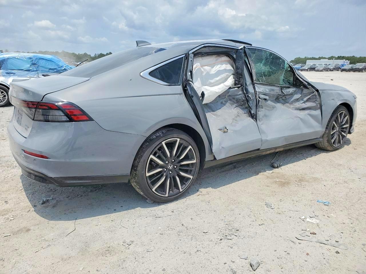 2024 HONDA ACCORD TOURING HYBRID — снимка 3