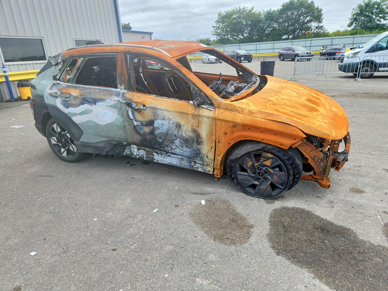2025 HYUNDAI KONA SEL — снимка 4