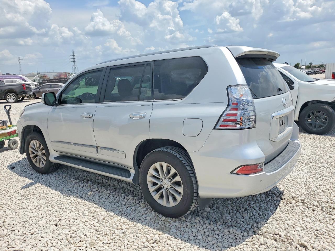 2016 LEXUS GX 460 — снимка 2