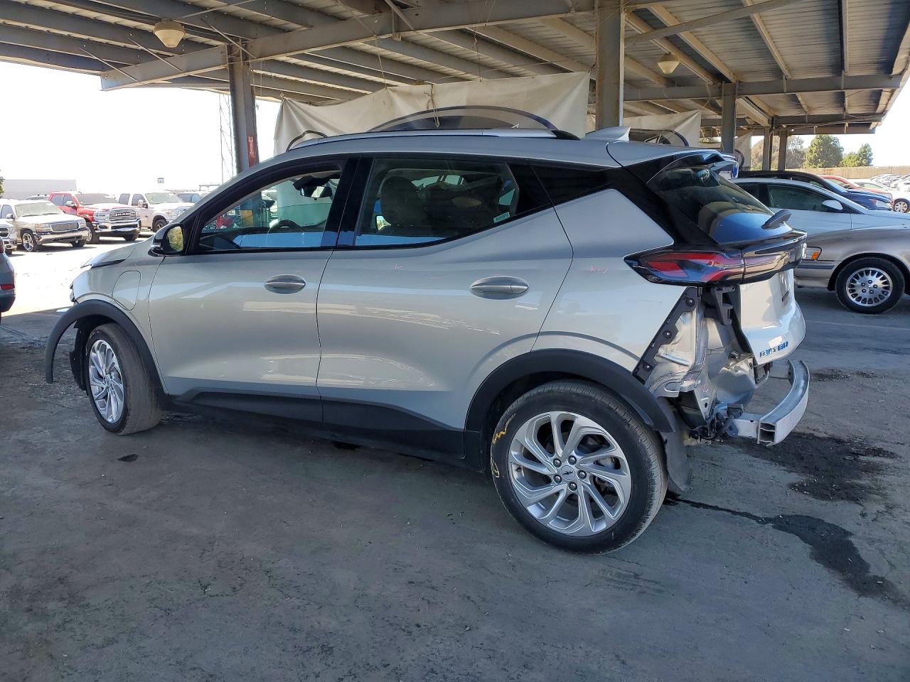 2023 CHEVROLET BOLT EUV LT — снимка 2