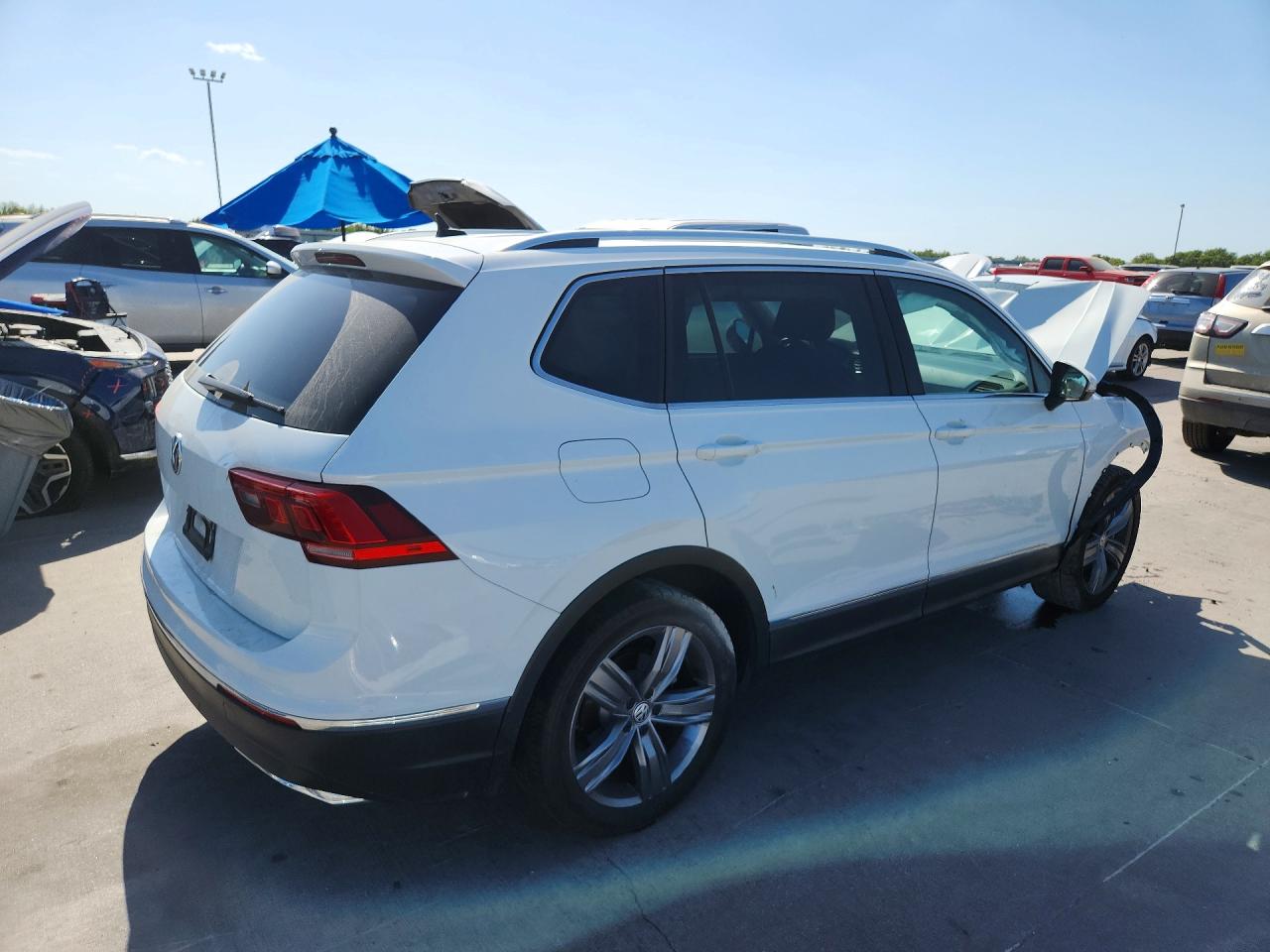 2018 VOLKSWAGEN TIGUAN SEL PREMIUM — снимка 3