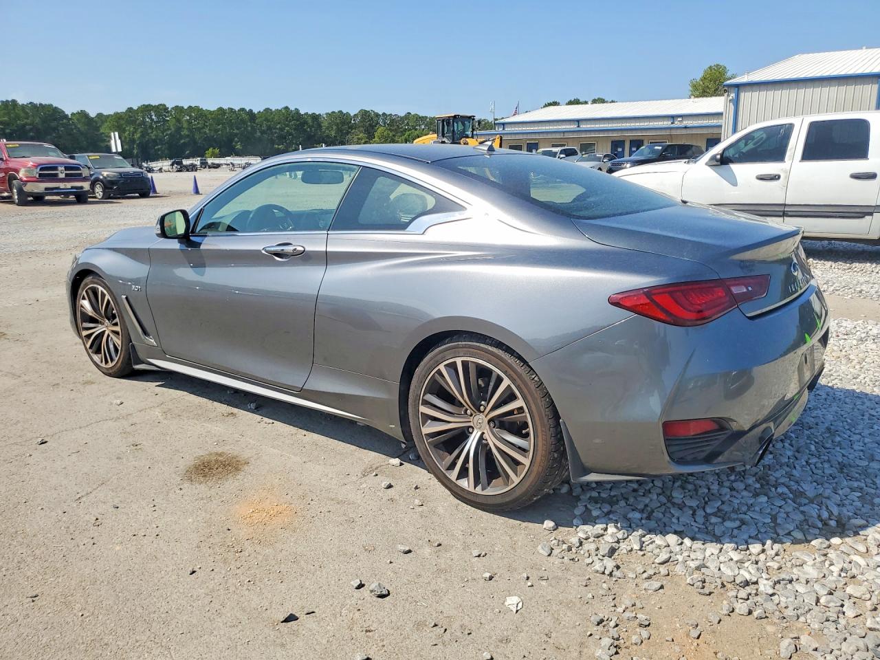 2018 INFINITI Q60 3.0T LUXE — снимка 2