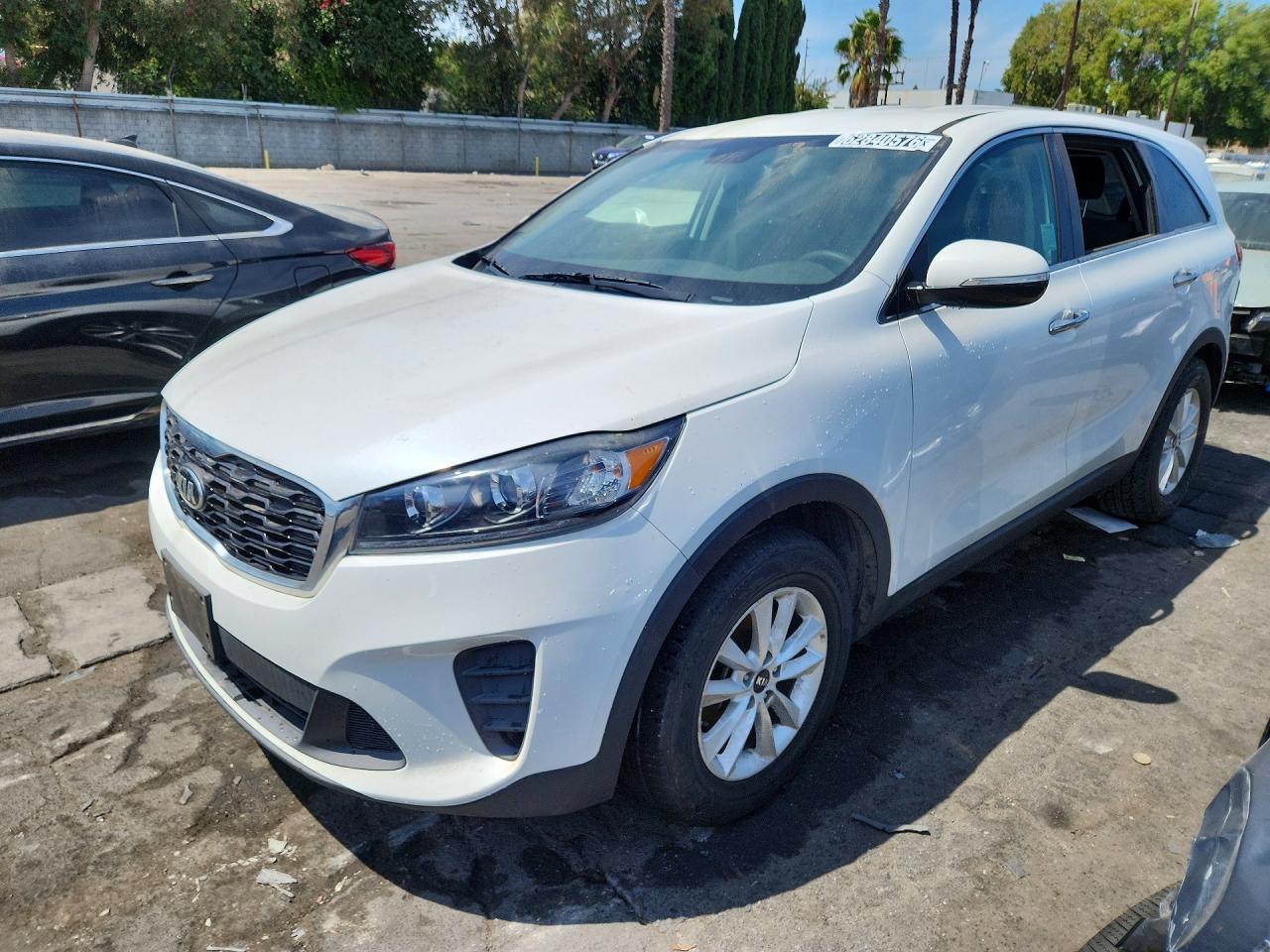2019 KIA SORENTO LX