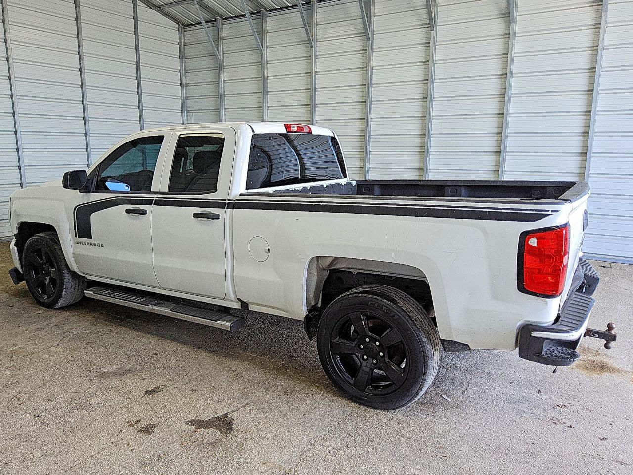 2017 CHEVROLET SILVERADO C1500 CUSTOM — снимка 2