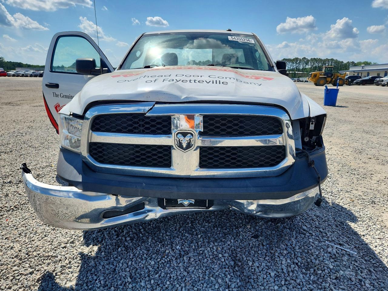 2017 RAM 1500 ST — снимка 5