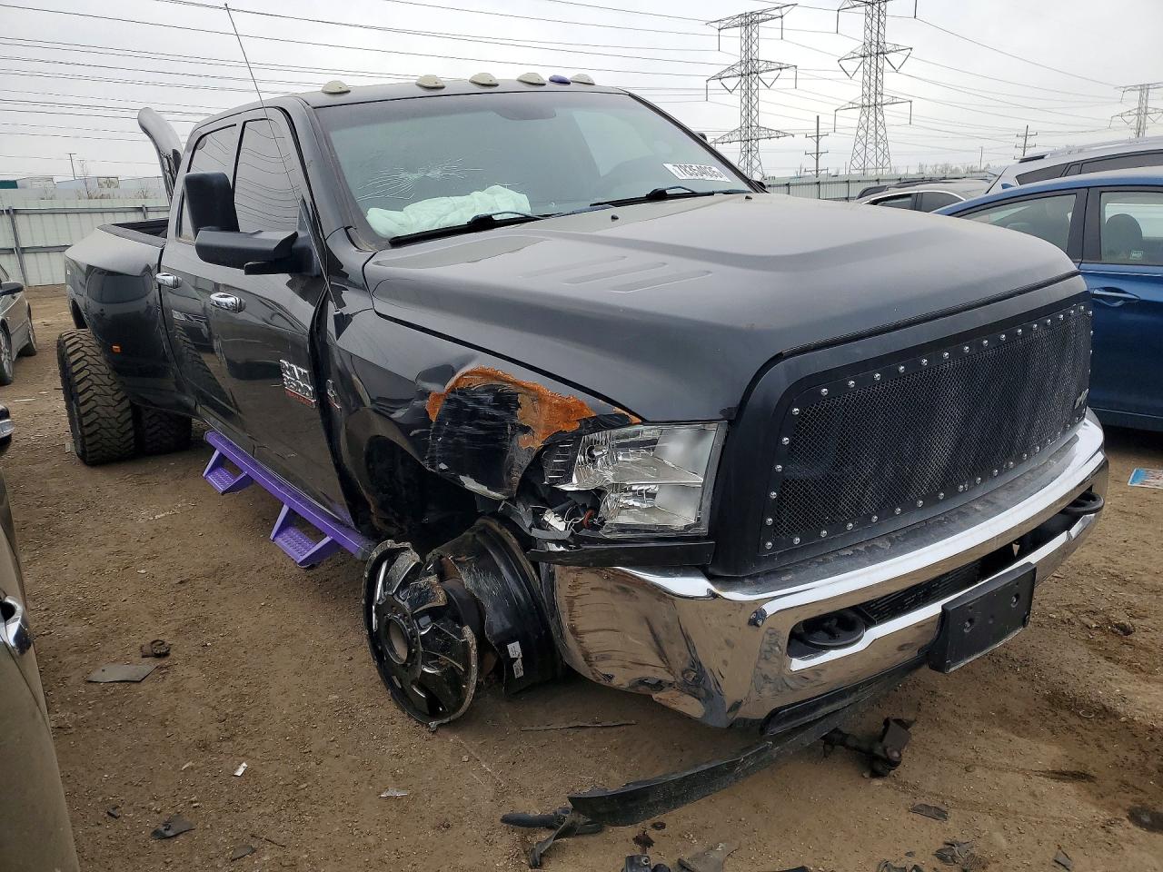 2018 RAM 3500 ST — снимка 4