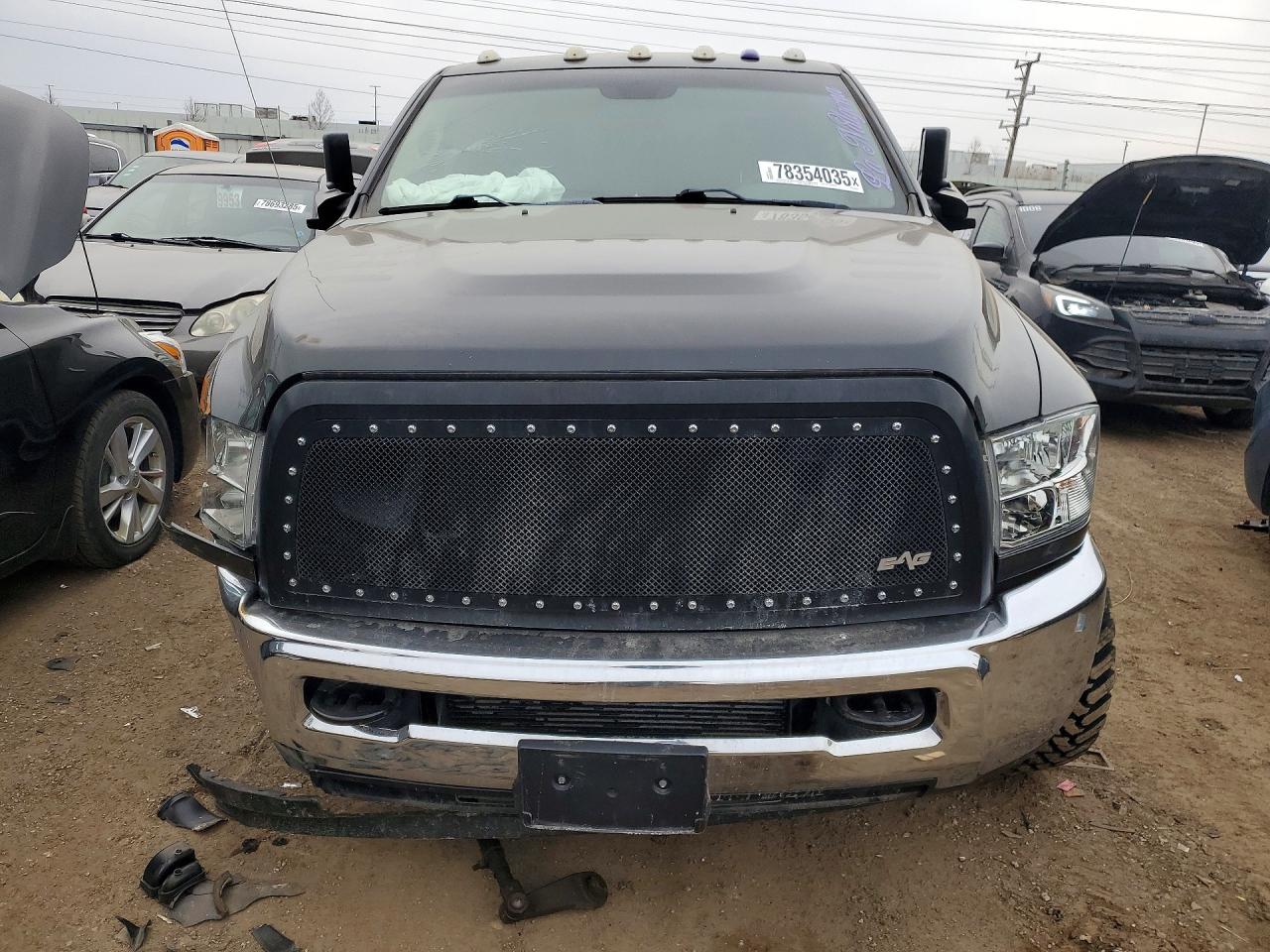 2018 RAM 3500 ST — снимка 5
