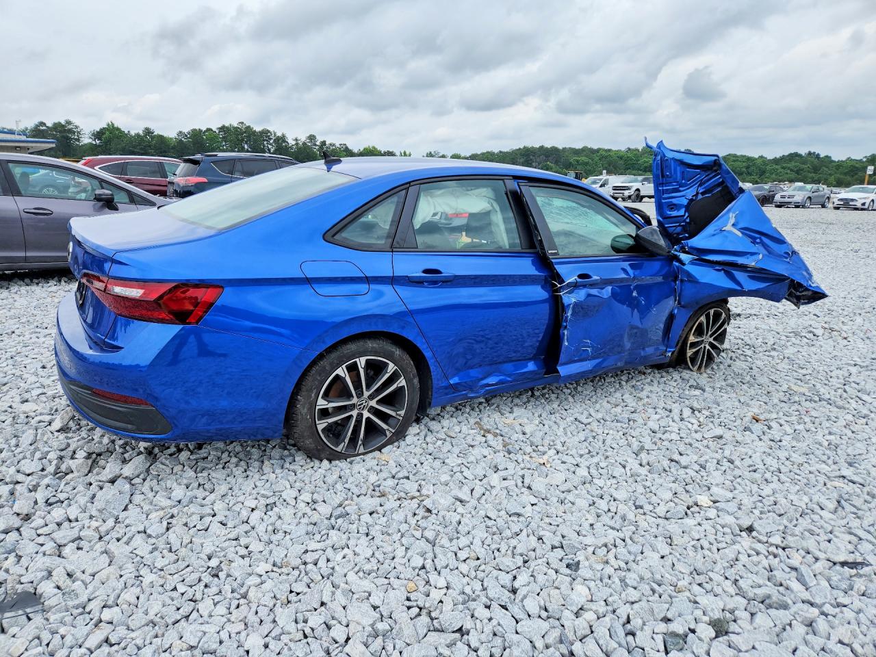 2024 VOLKSWAGEN JETTA SPORT — снимка 3