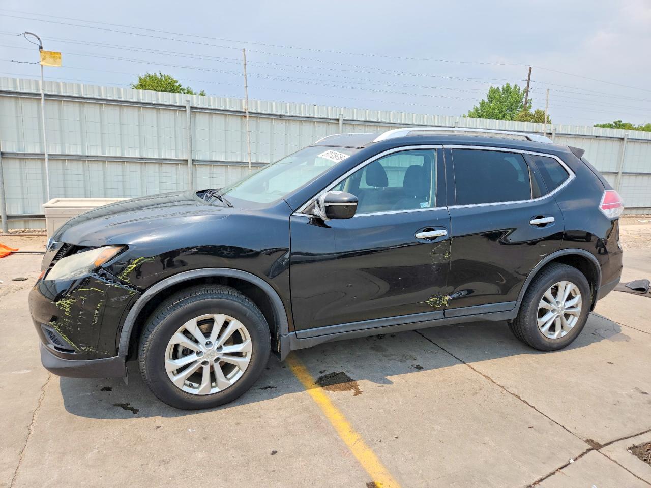 2015 NISSAN ROGUE SV