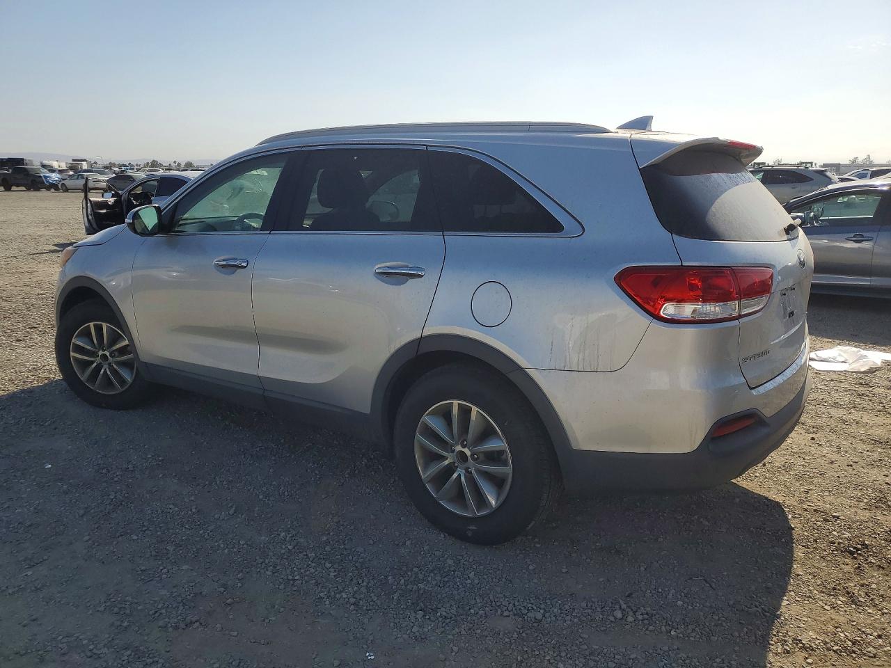 2016 KIA SORENTO LX — снимка 2