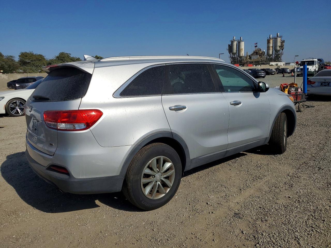 2016 KIA SORENTO LX — снимка 3