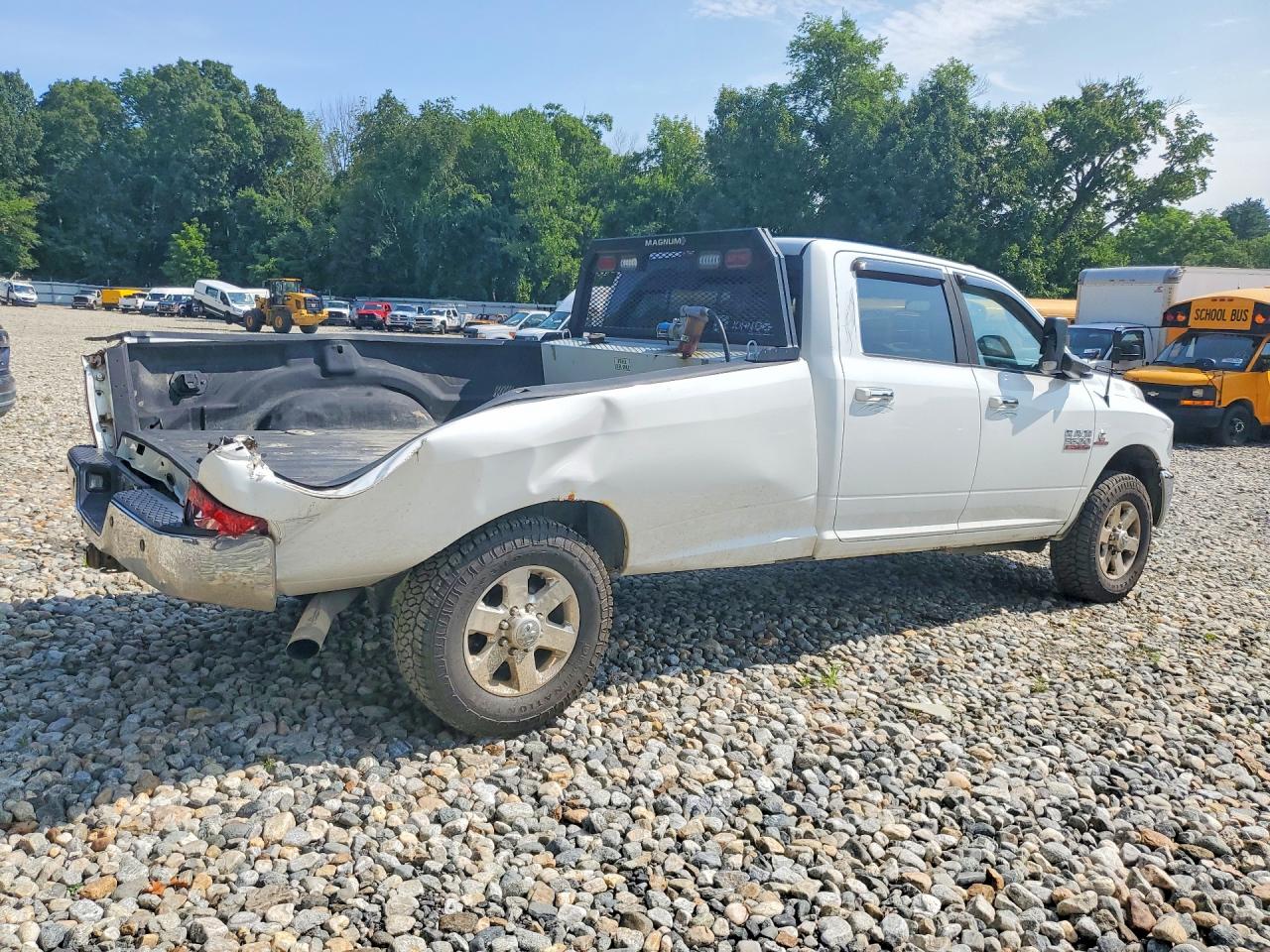 2015 RAM 3500 SLT — снимка 3