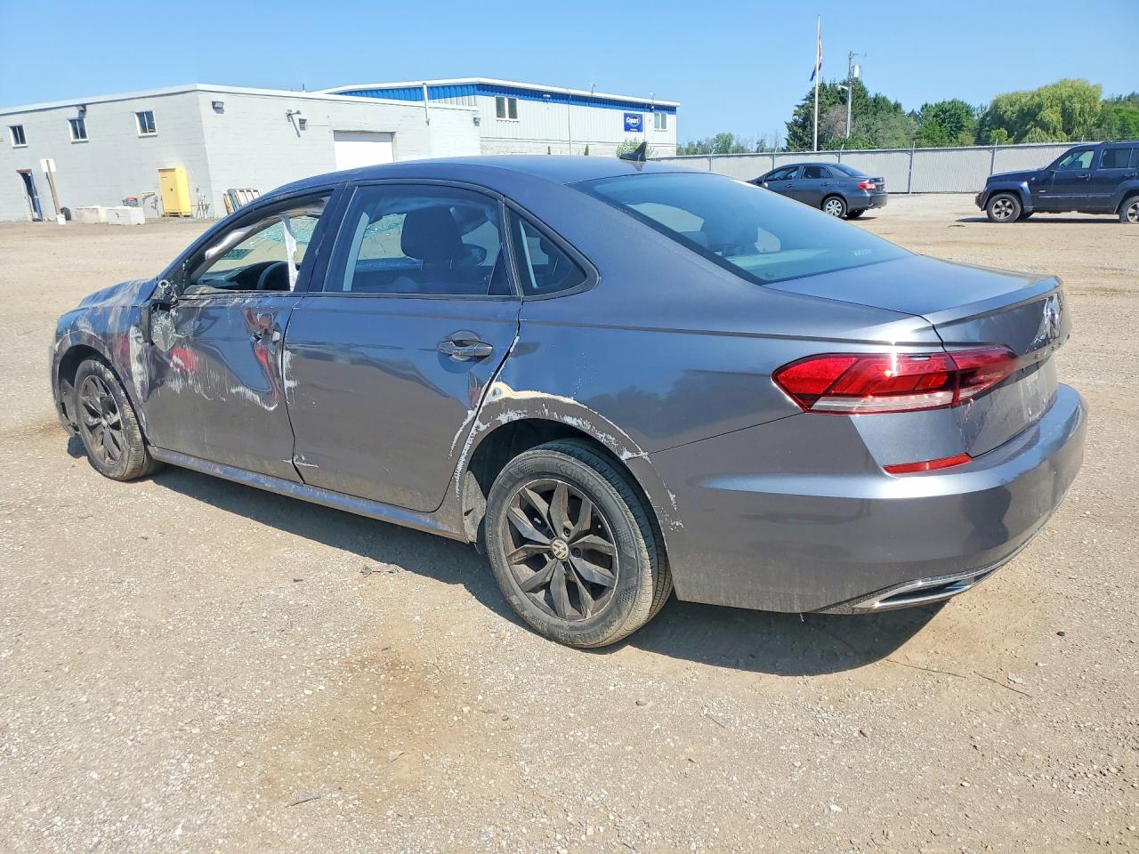 2020 VOLKSWAGEN PASSAT S — снимка 2