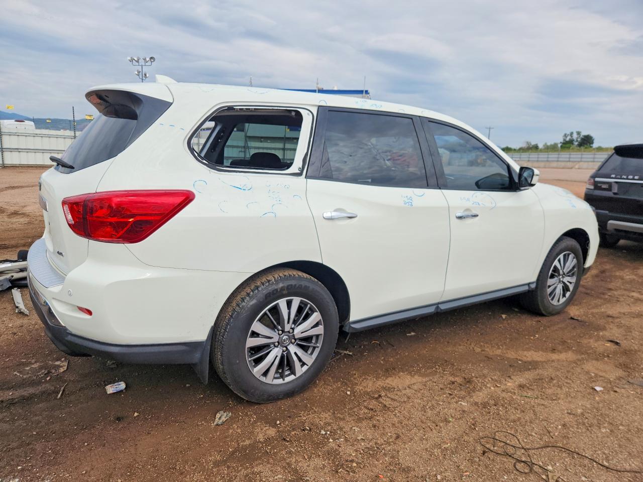 2020 NISSAN PATHFINDER S — снимка 3