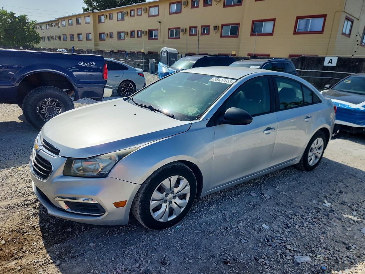 2015 CHEVROLET CRUZE LS