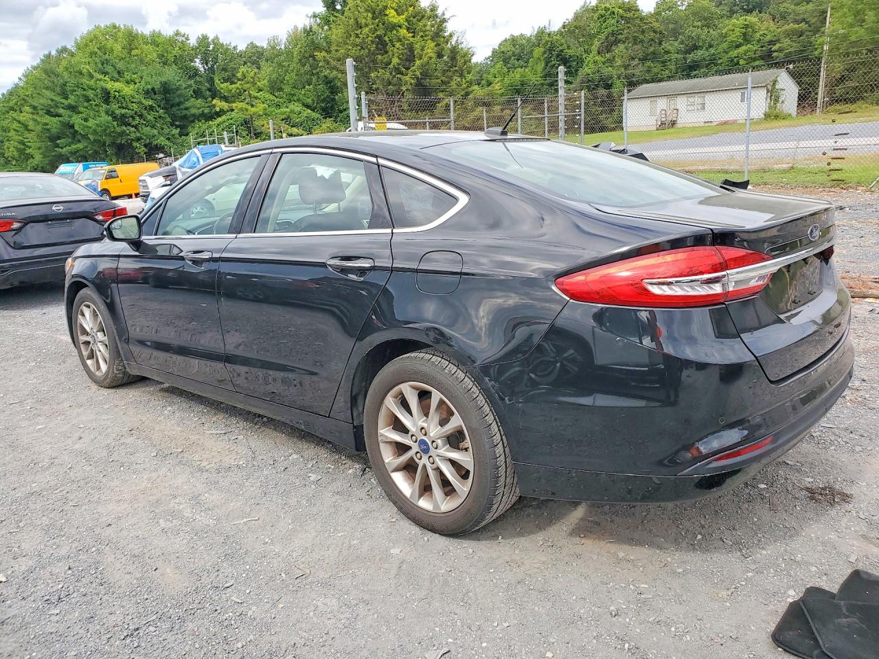 2017 FORD FUSION SE — снимка 2